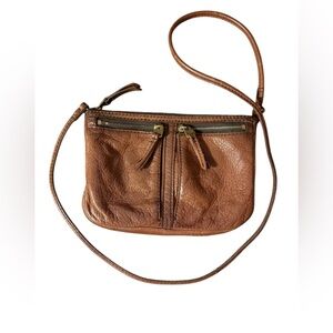 FOSSIL BROWN Leather Cross Body Messenger Bag Outside Pockets.